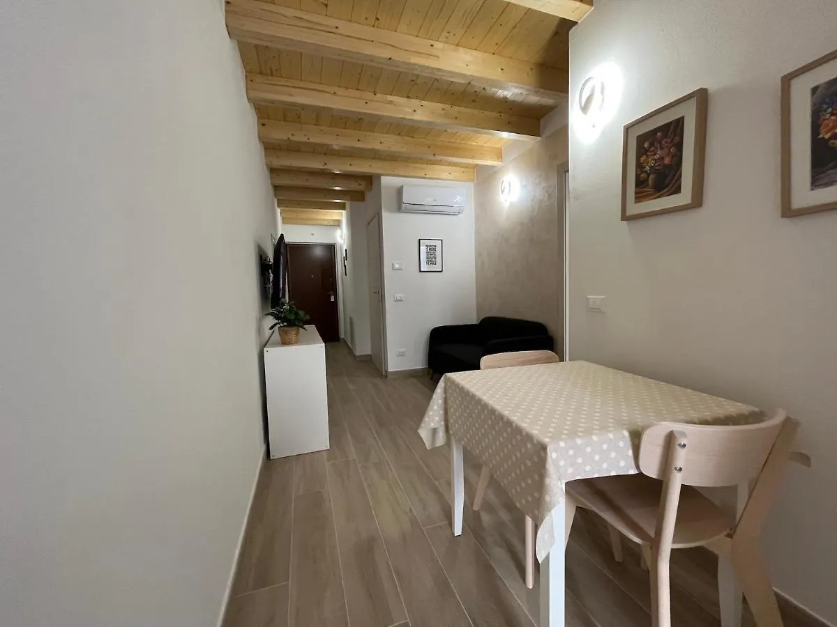 Anfite Apartments Santa Maria Desenzano del Garda 0*,  Italien